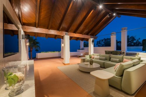 Bahia del Velerin 1-6 - 45 Rooftop terrace night